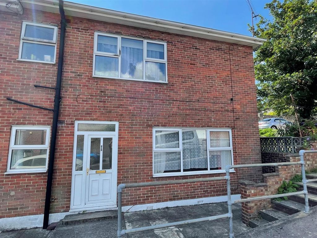 1 bed flat to rent in Bournemouth Road, Parkstone, Poole BH14 Zoopla