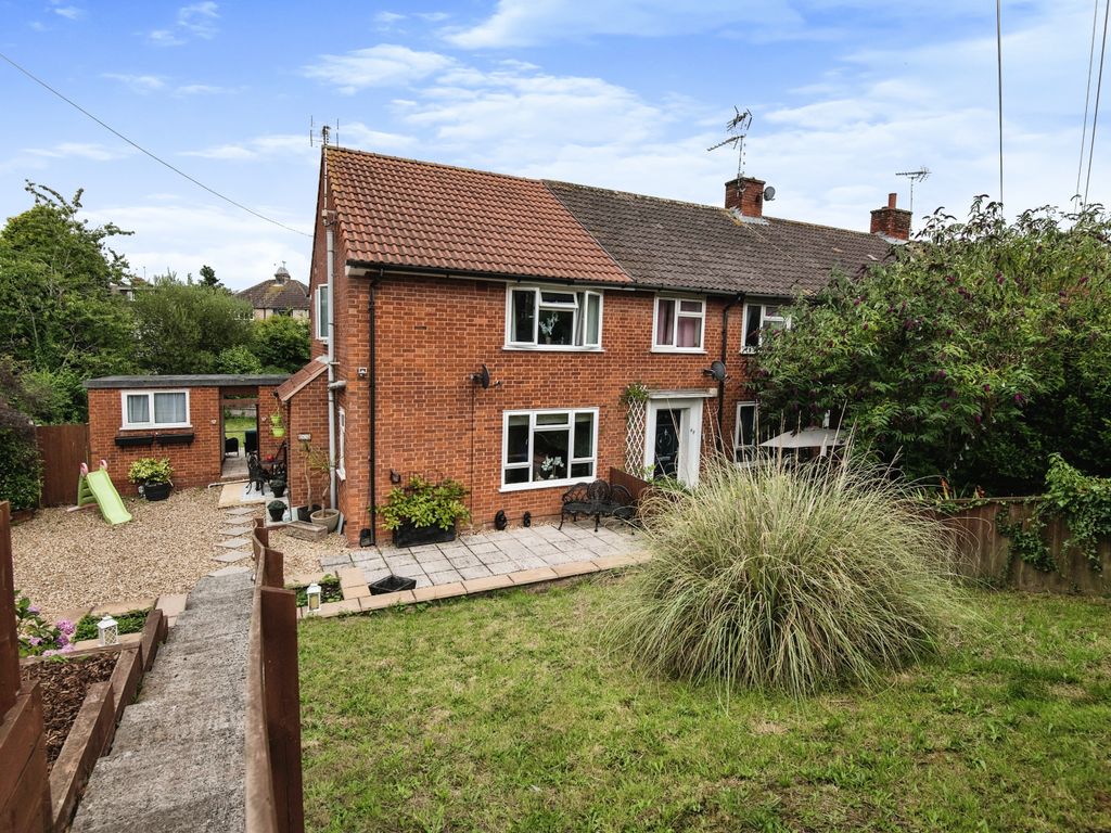 2 bed end terrace house for sale in Moorfield Road, Exmouth EX8, £