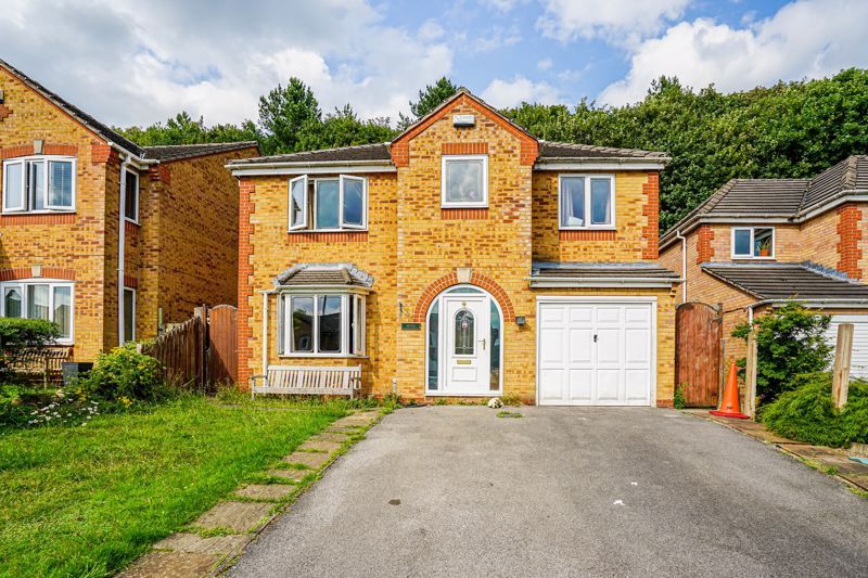 4 bed detached house for sale in 7 School Close, Darley Dale, Matlock