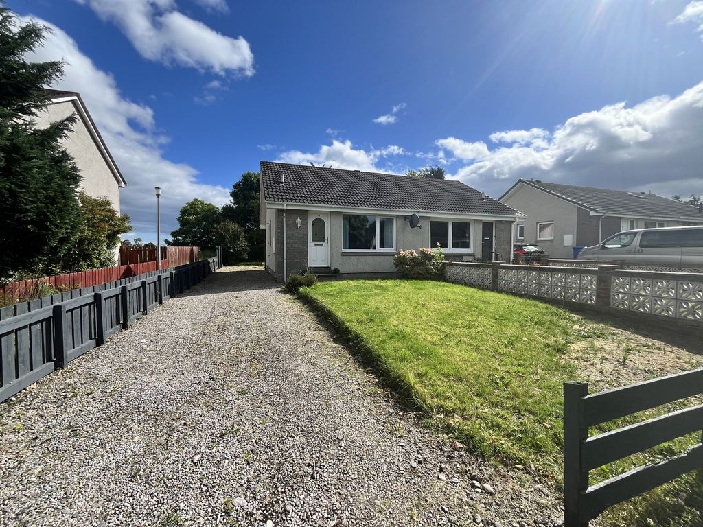 1 Bed Semi Detached Bungalow For Sale In 78 Hazel Avenue Culloden