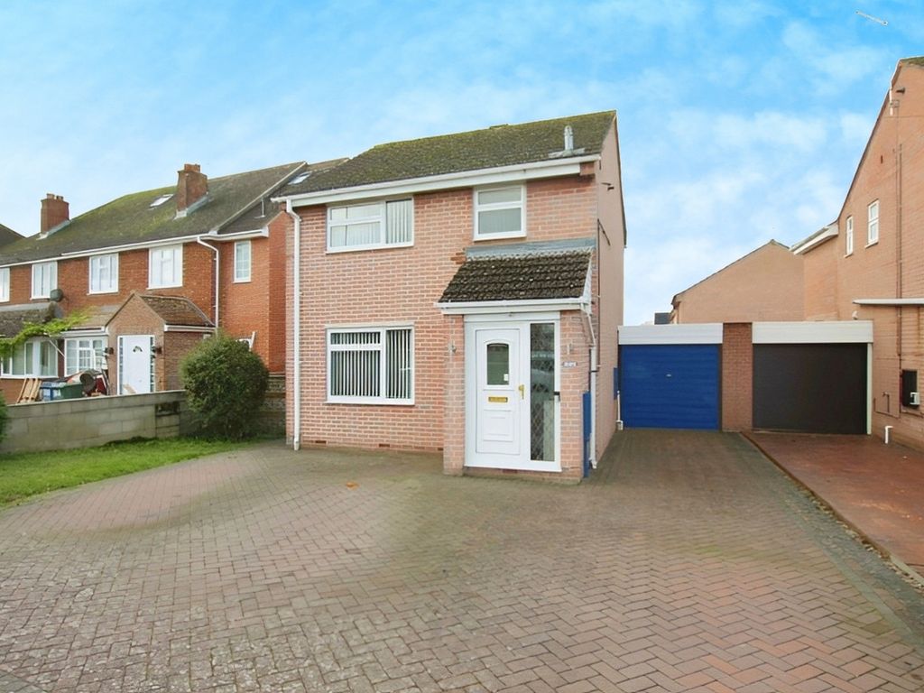 3 bed linkdetached house for sale in Oxford Road, Kidlington OX5, £385,000 Zoopla