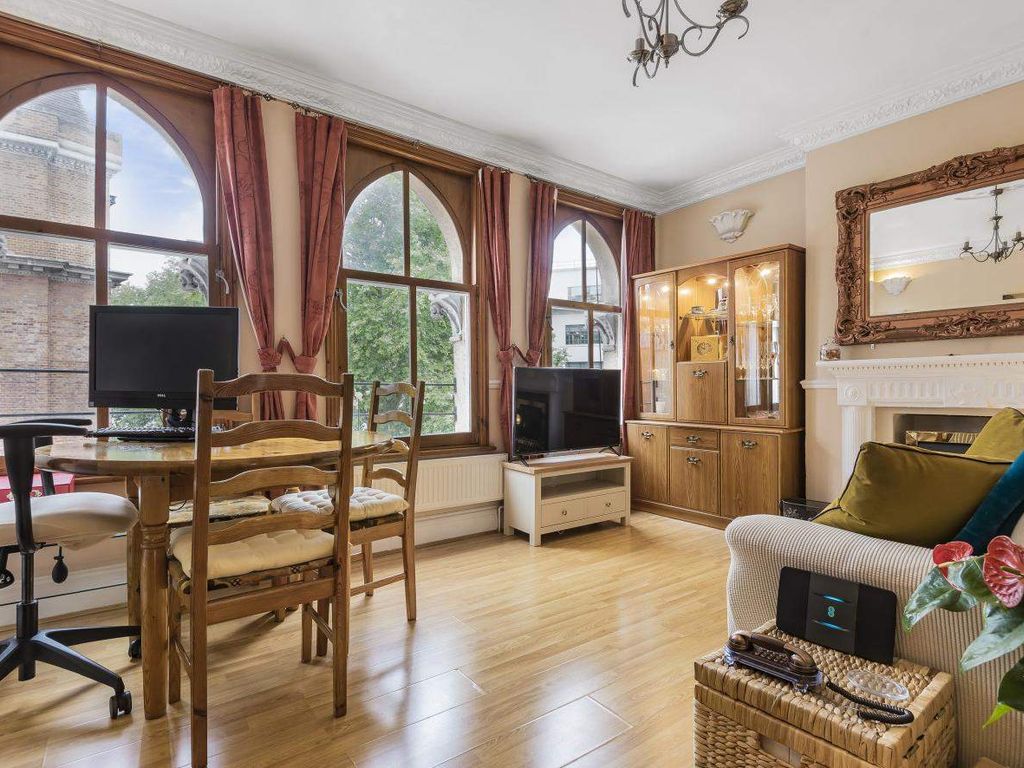 2 bed flat for sale in Farringdon Road, London EC1R Zoopla