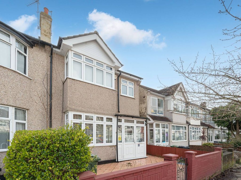 3 bed end terrace house for sale in Abercairn Road, Streatham Vale