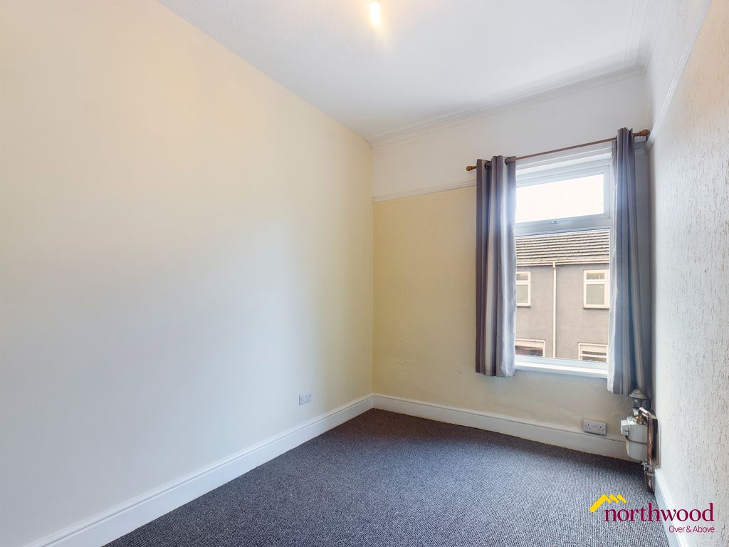 2 bed flat to rent in Weston Road, Meir, StokeOnTrent ST3 Zoopla