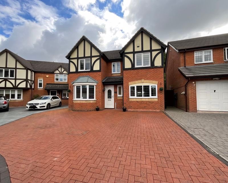 4 bed detached house for sale in Ryeland Close, Lightwood, Longton