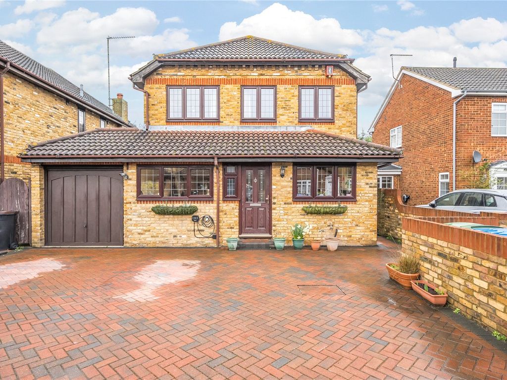 4 bed detached house for sale in Chailey Place, Hersham, WaltonOn