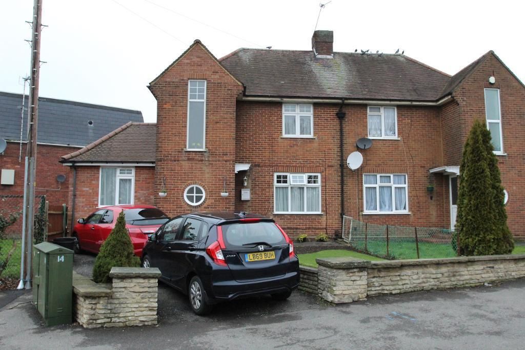 3 bed semidetached house for sale in The Lodge, Botwell Lane, Hayes
