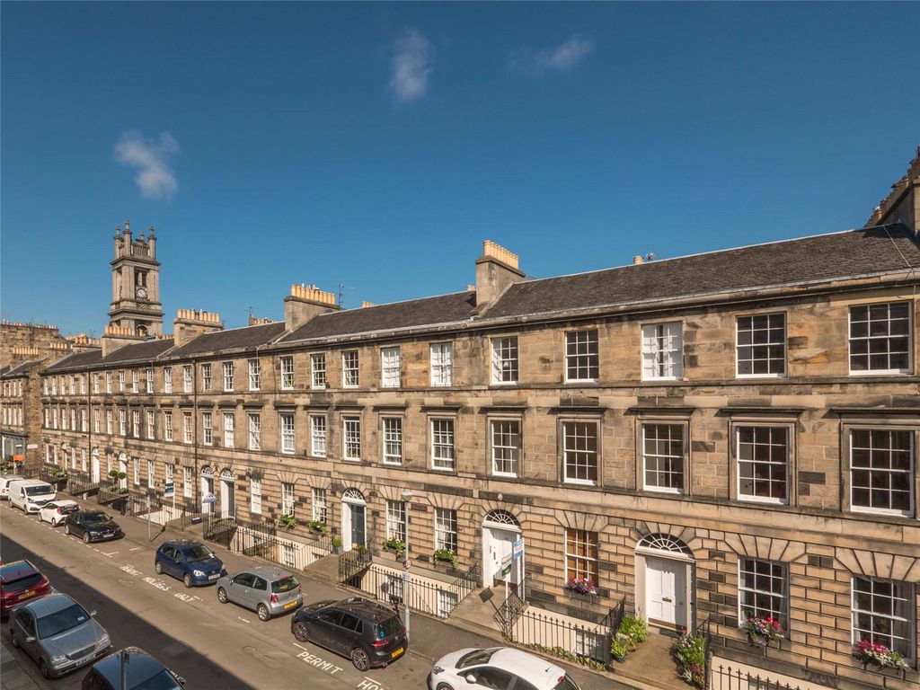 2 bed flat to rent in Cumberland Street, Edinburgh EH3 Zoopla