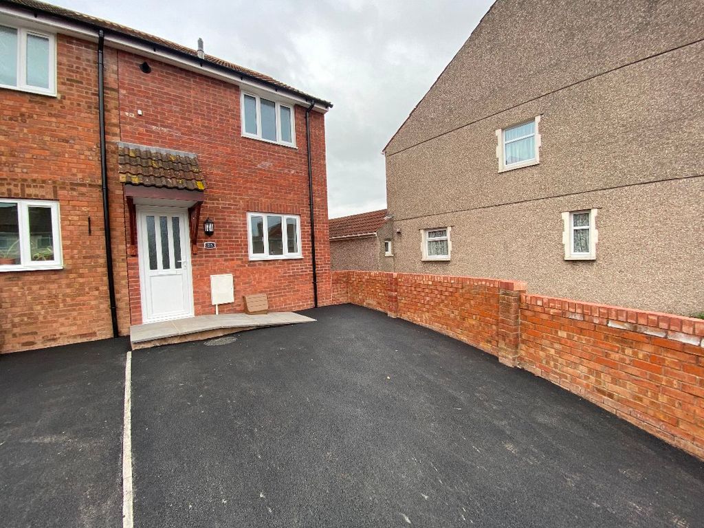 1 bed terraced house to rent in Escott Court, Chilton Street