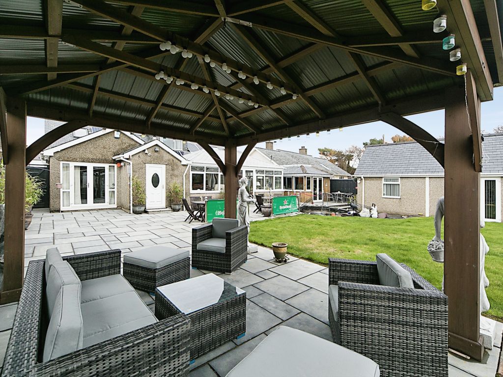 4 bed detached house for sale in Morfa Bychan, Porthmadog, Gwynedd LL49