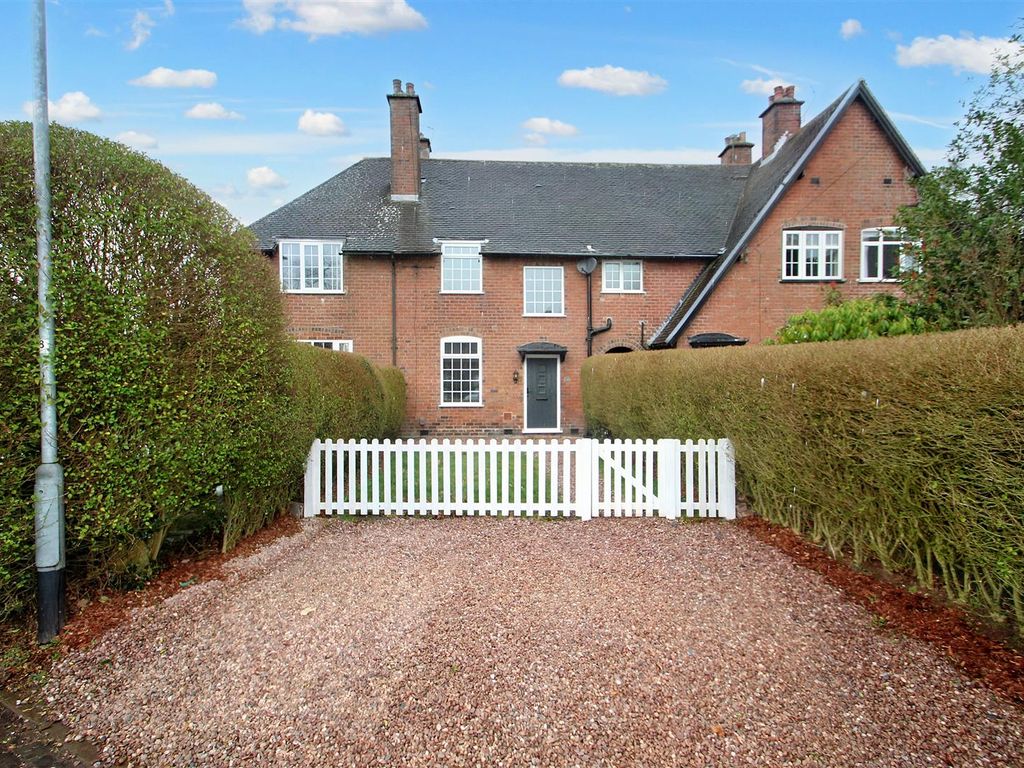 3 bed terraced house for sale in Barnfield, Penkhull, StokeOnTrent