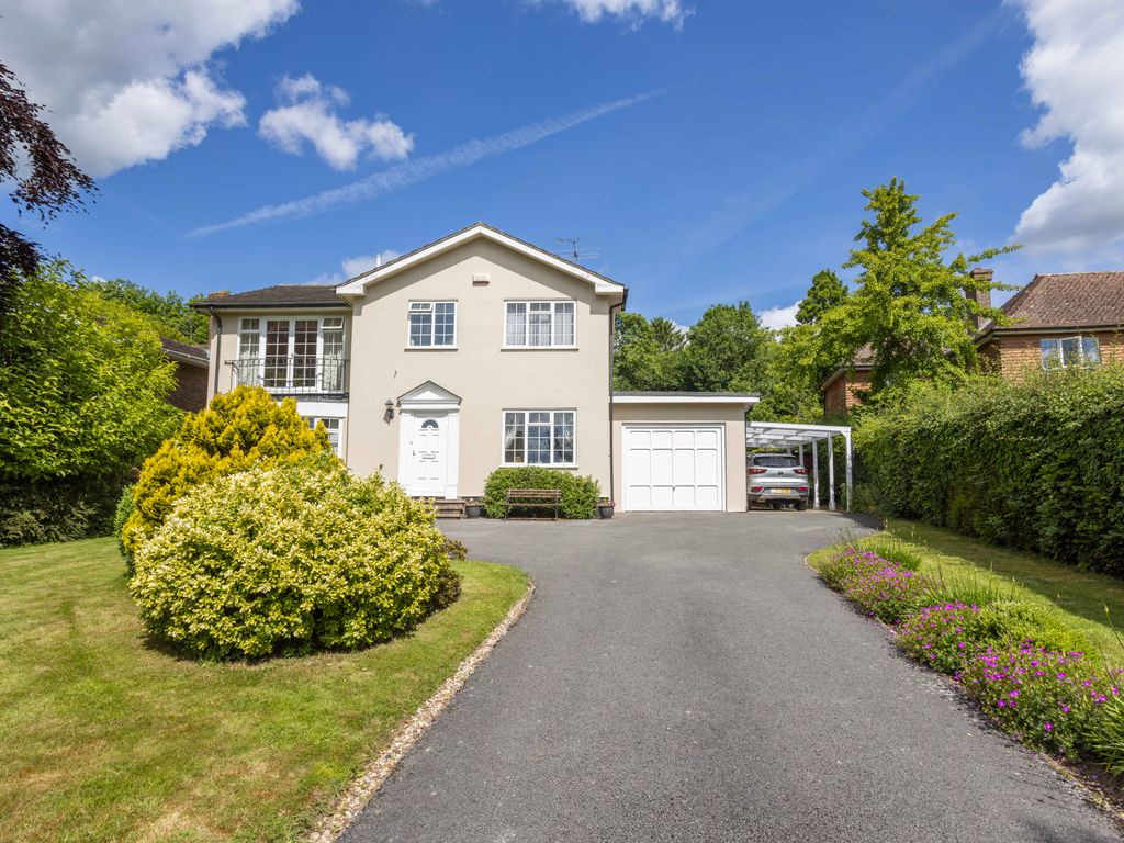 4 bed detached house for sale in Burgh Hill, Hurst Green, Etchingham