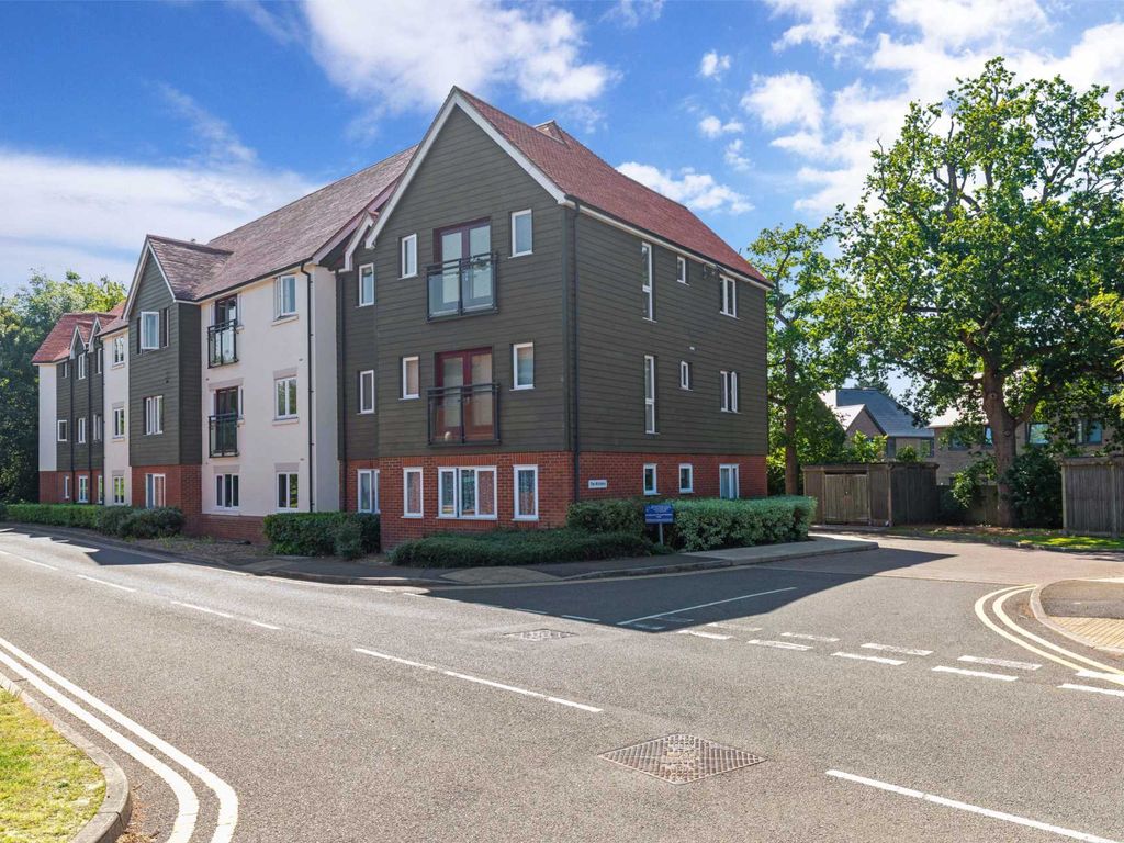 1 bed flat for sale in Fairbank Road, Southwater RH13 Zoopla