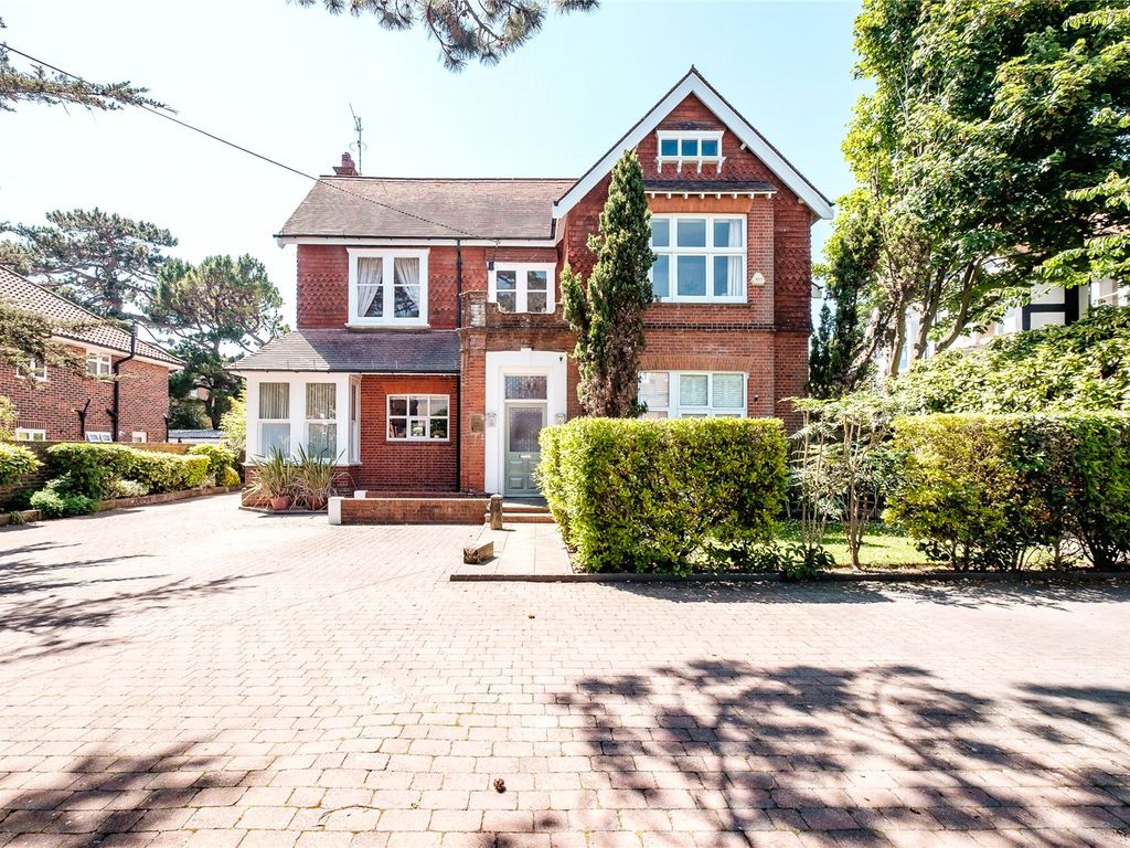 2 bed flat for sale in Downview Road, Worthing BN11 Zoopla