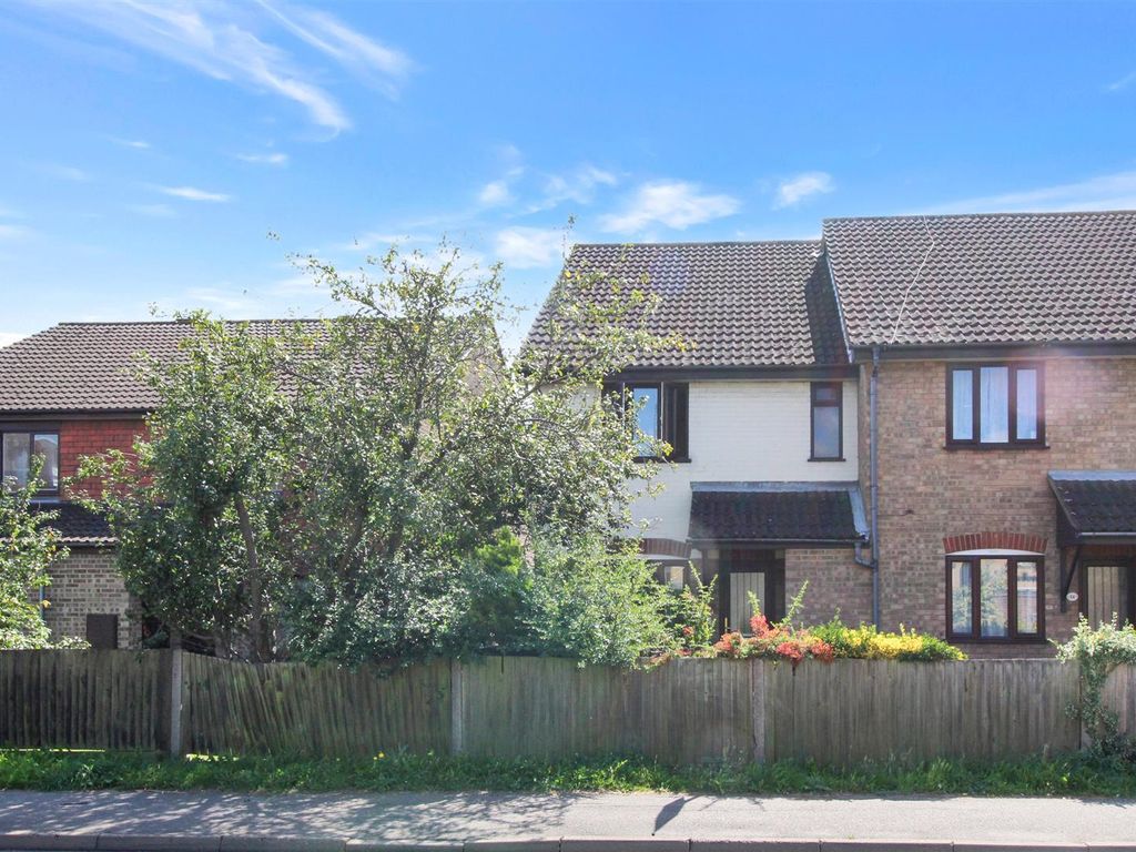 1 bed for sale in Godwin Close, West Ewell, Epsom KT19, £