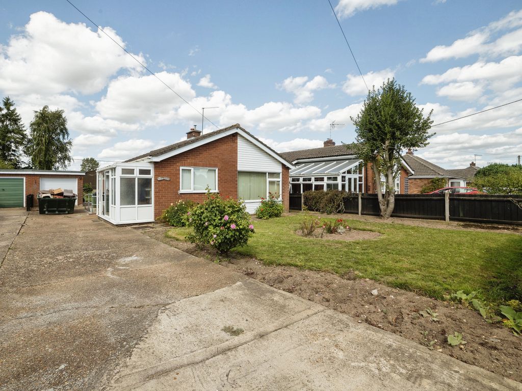 2 bed bungalow for sale in Hale Road, Bradenham, Thetford, Norfolk IP25
