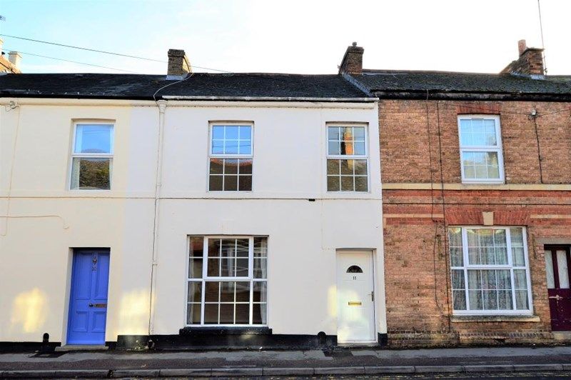 3 bed terraced house for sale in Portland Street, Taunton TA1 Zoopla