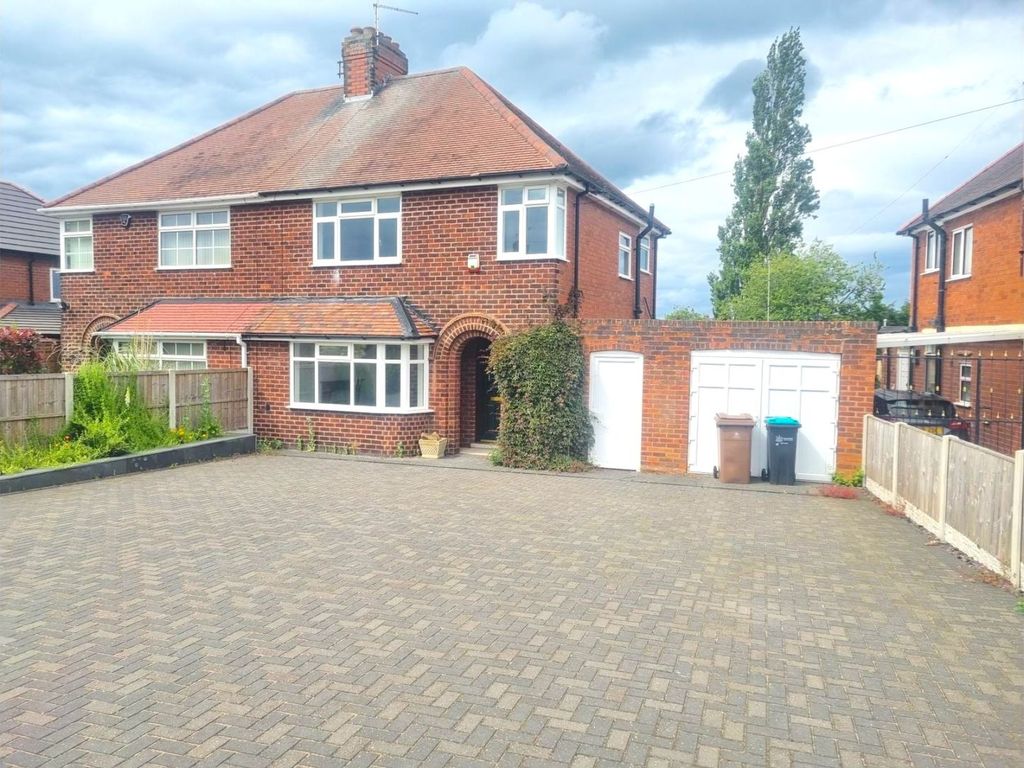 3 bed semidetached house to rent in Bancroft Lane, Mansfield NG18, £