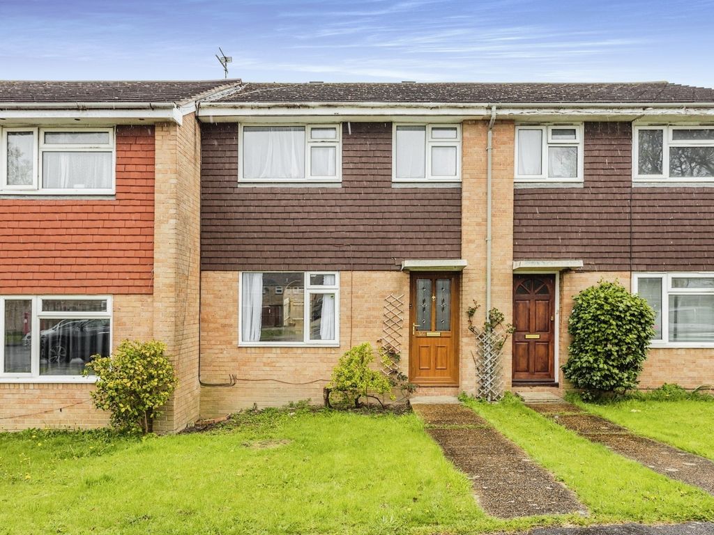3 bed terraced house for sale in Leylands Park, Burgess Hill RH15 Zoopla