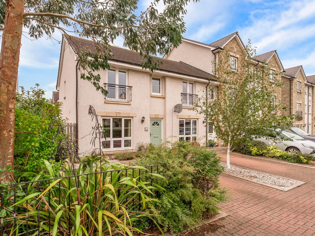 3 bed end terrace house for sale in 28 Dolphingstone Court, Prestonpans