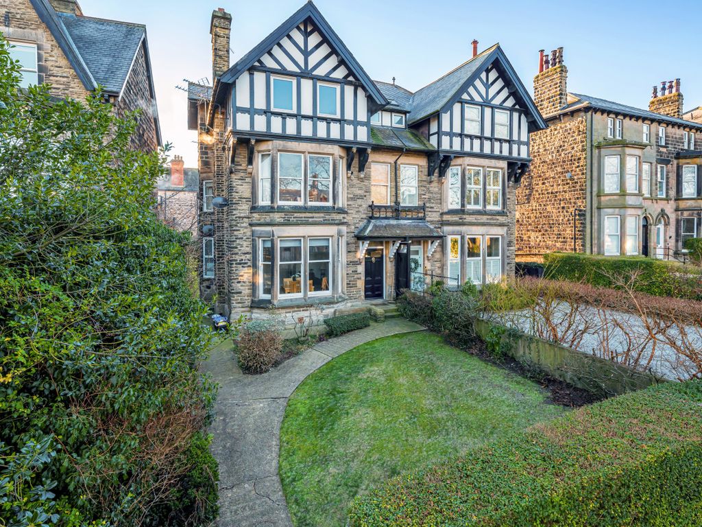 2 bed flat for sale in Otley Road, Harrogate, North Yorkshire HG2 Zoopla