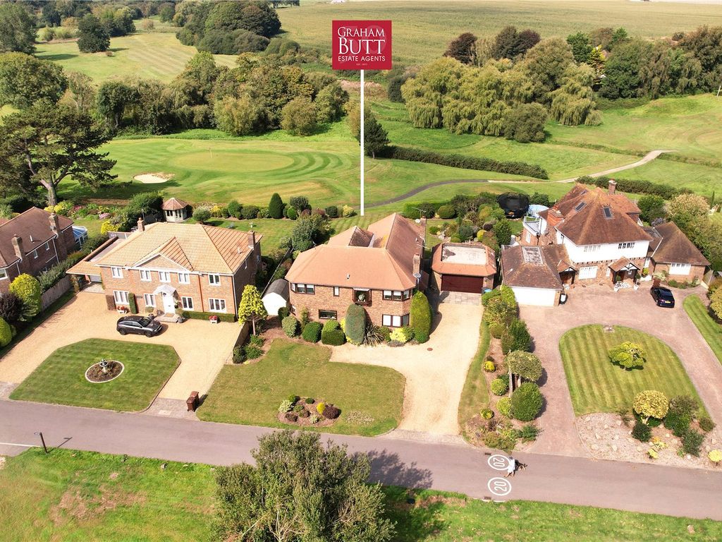 4 bed detached house for sale in Ham Manor Way, Angmering