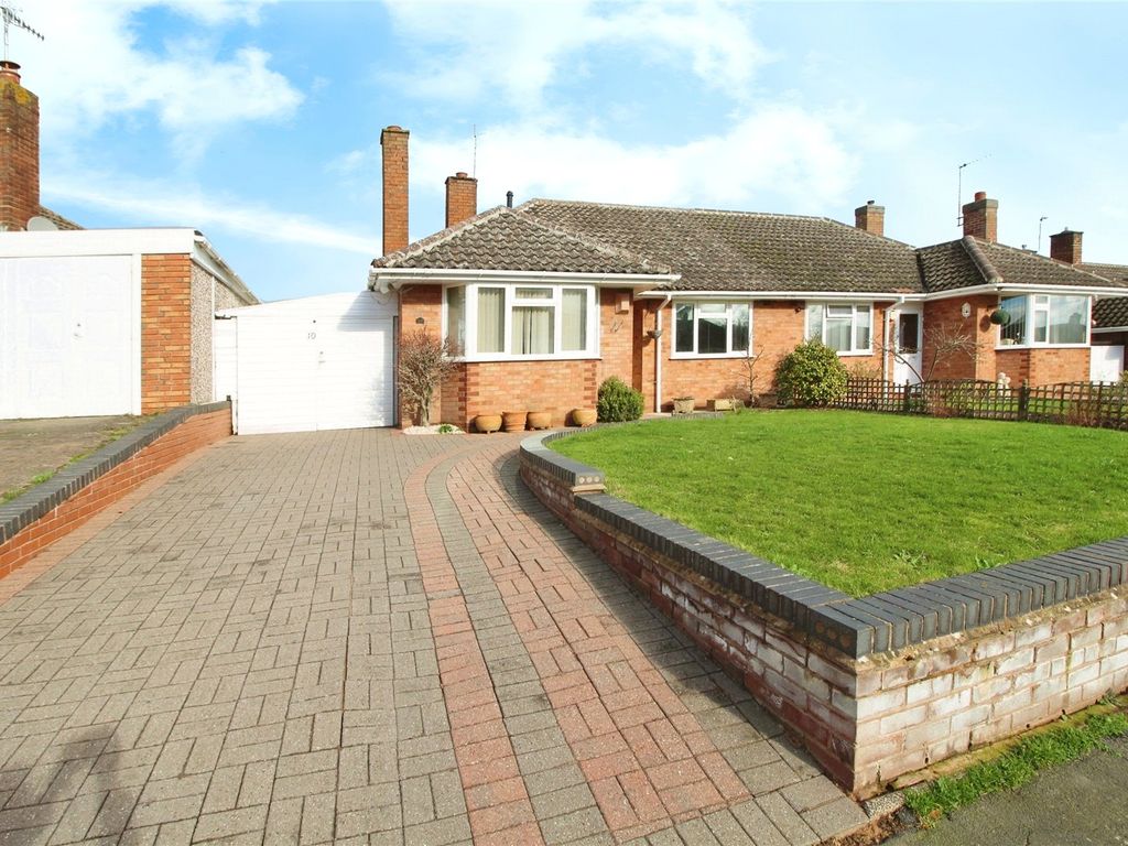 2 bed bungalow for sale in Witton Avenue, Droitwich, Worcestershire WR9