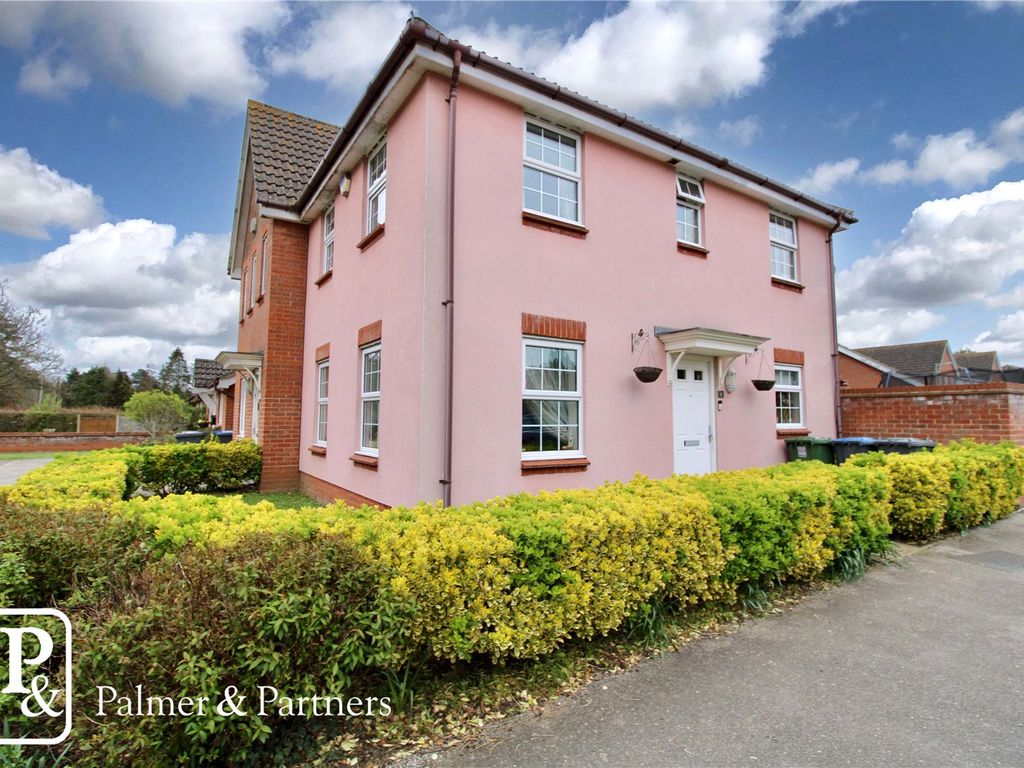 3 bed semidetached house for sale in Wards View, Kesgrave, Ipswich