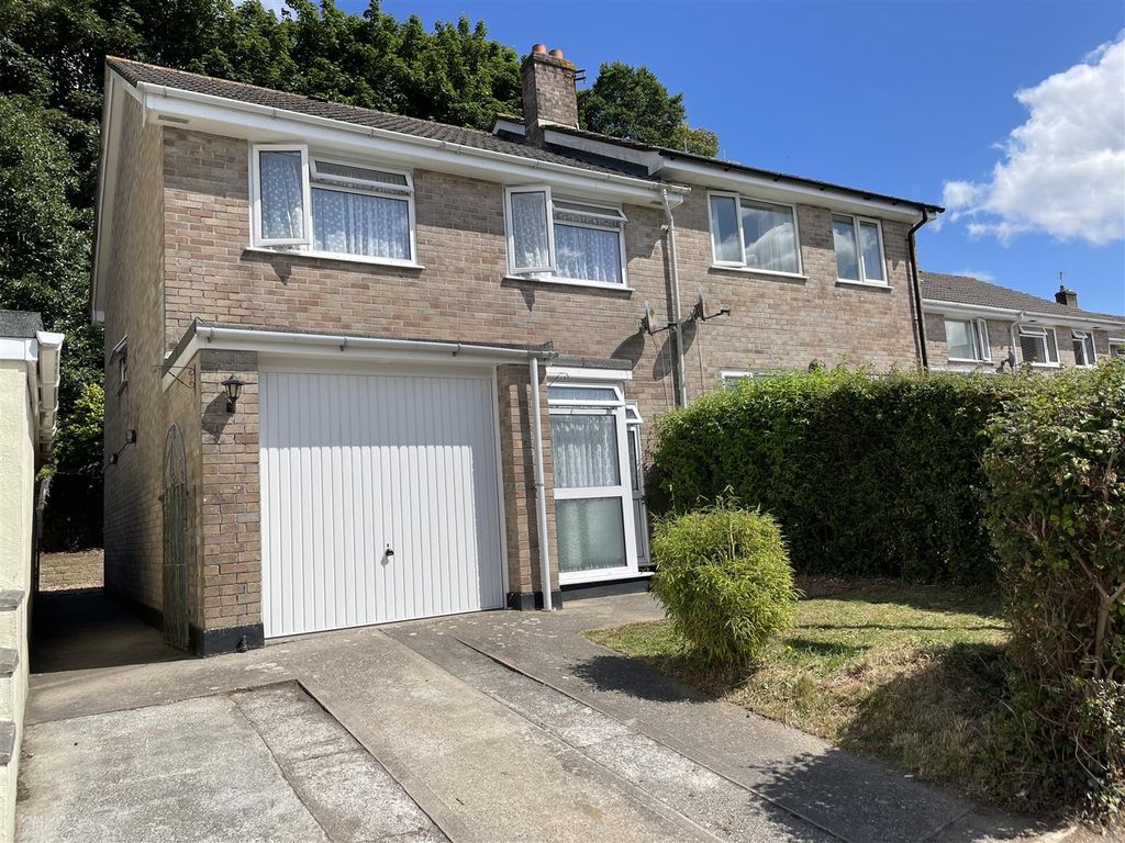 3 bed semidetached house for sale in Polgover Way, St. Blazey, Par