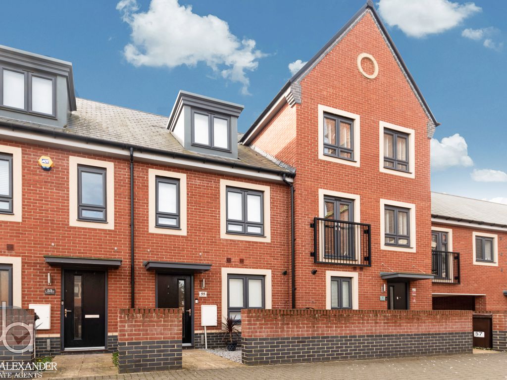 3 bed town house for sale in Whitmore Drive, Colchester CO4, £350,000 Zoopla