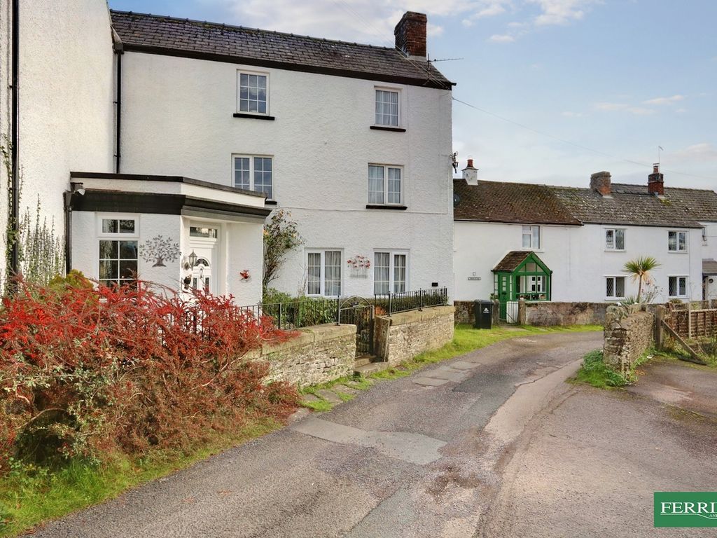 3 bed semidetached house for sale in Crown Lane, Yorkley, Lydney