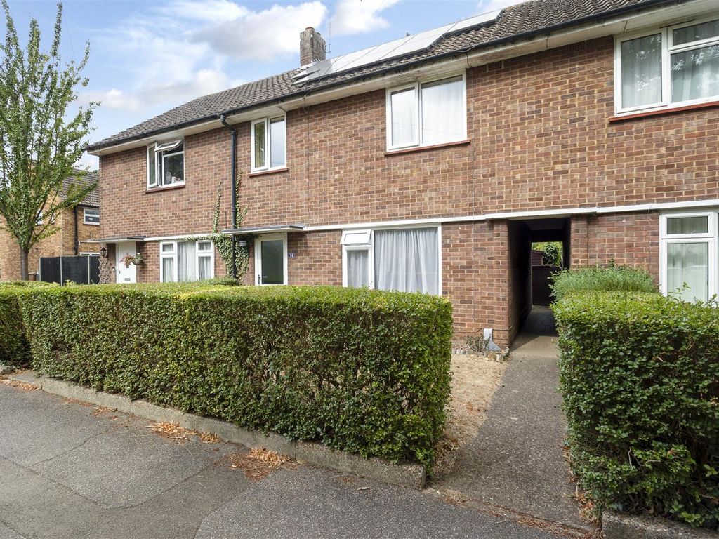 3 bed terraced house for sale in Windsor Drive, Hertford SG14 Zoopla