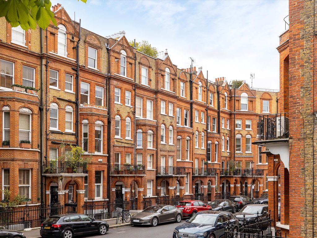 The Secret Garden Cresswell Gardens London SW5  