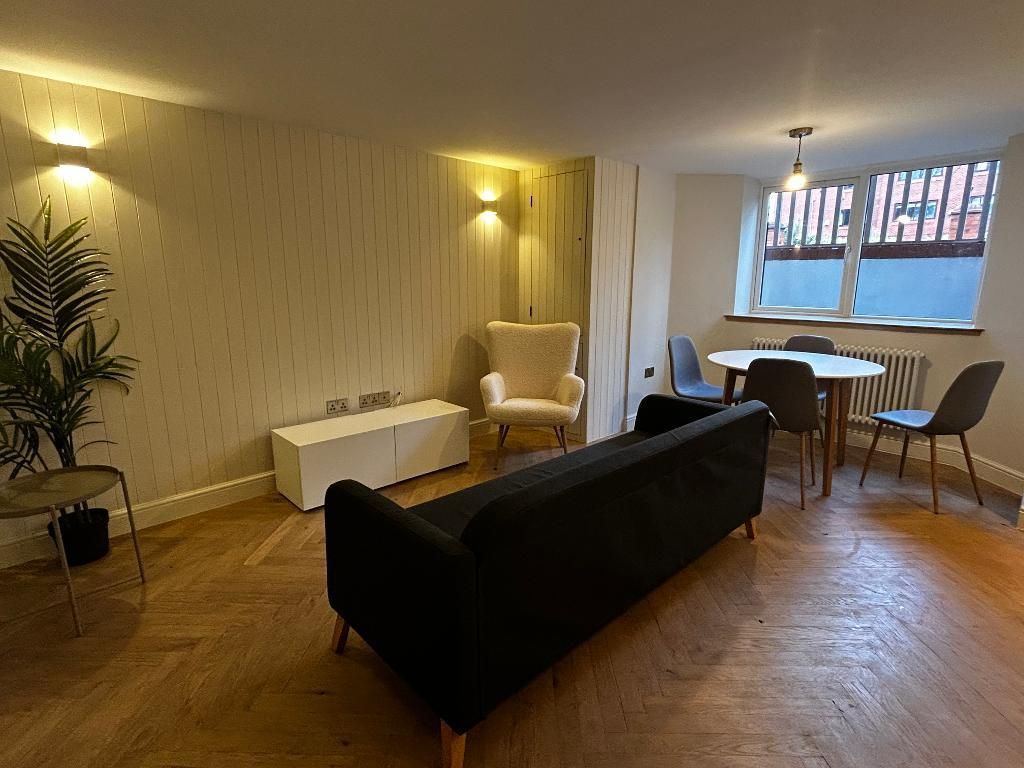 1 bed flat to rent in Wilbraham Road, Manchester M16, £1,050 pcm Zoopla