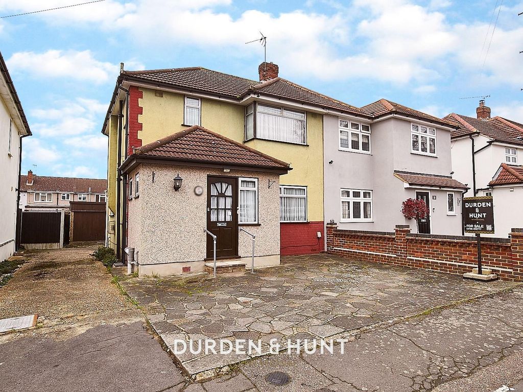 3 bed semidetached house for sale in Elms Farm Road, Hornchurch RM12