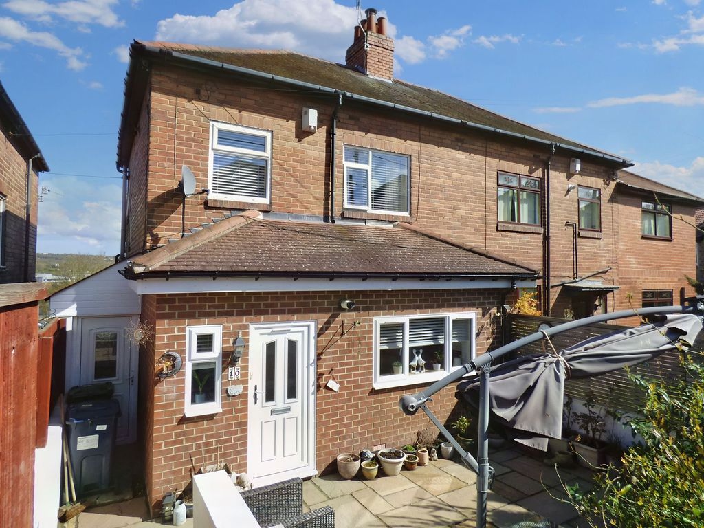 3 bed semidetached house for sale in Delacour Road, BlaydonOnTyne