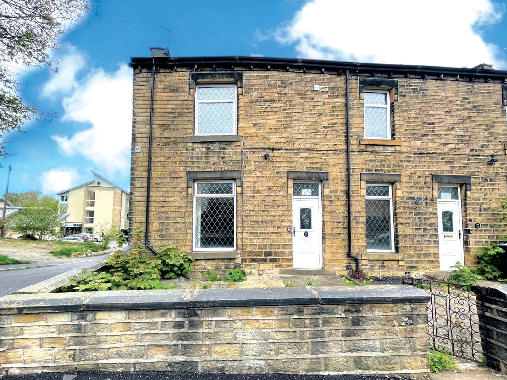 2 bed semidetached house for sale in Elm Street, Huddersfield HD4 Zoopla