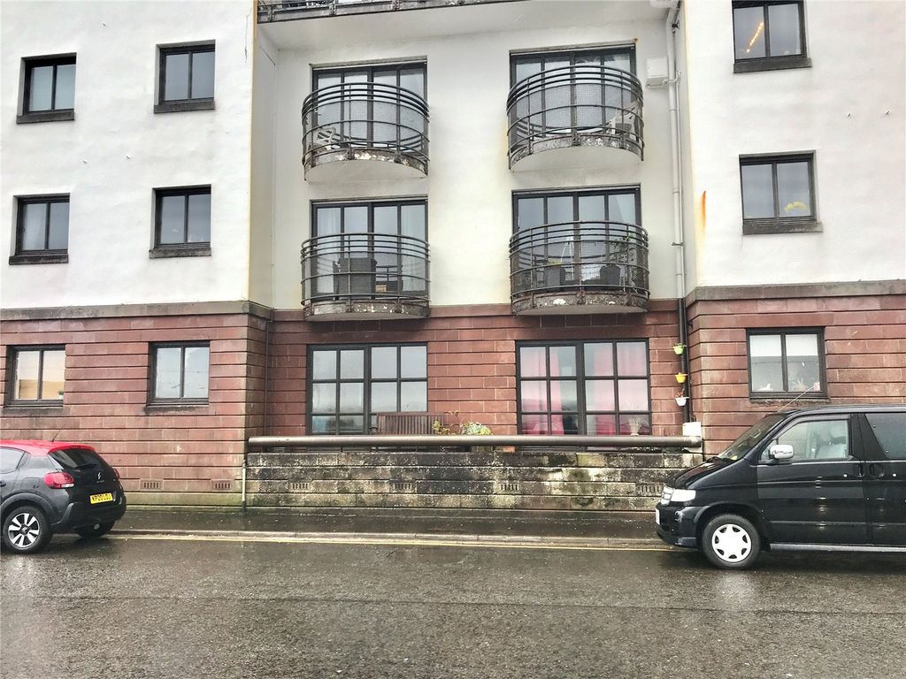 2 bed flat for sale in Main Street, Largs, North Ayrshire KA30 Zoopla