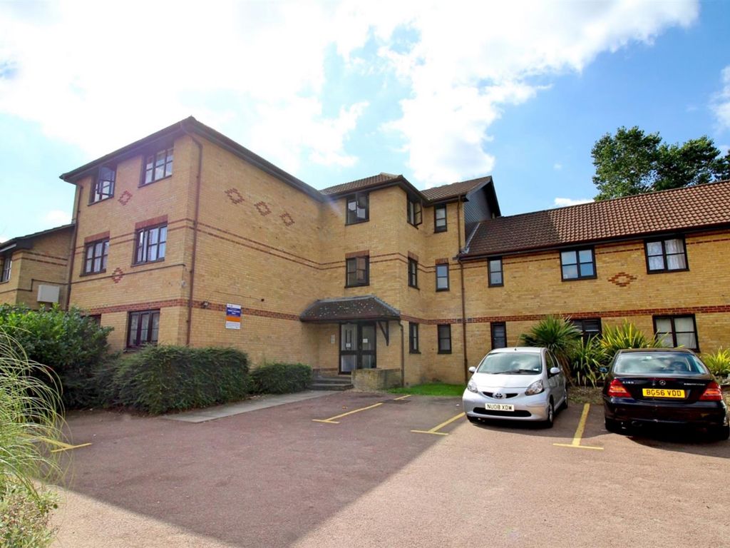 Hickory Close, Edmonton N9  