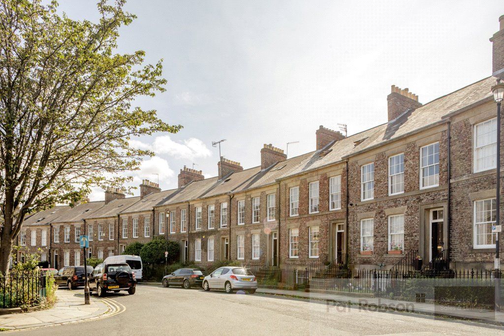 2 bed flat for sale in St Thomas Crescent, Newcastle Upon Tyne, Tyne