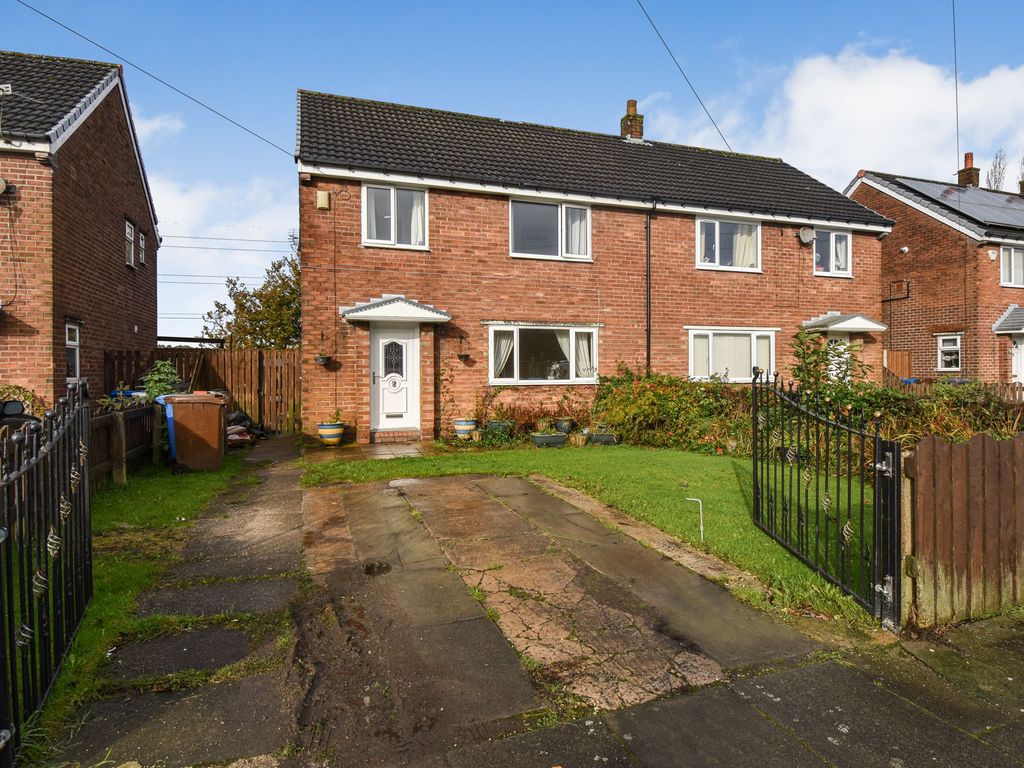 3 bed semidetached house for sale in Crawford Avenue, Tyldesley M29, £