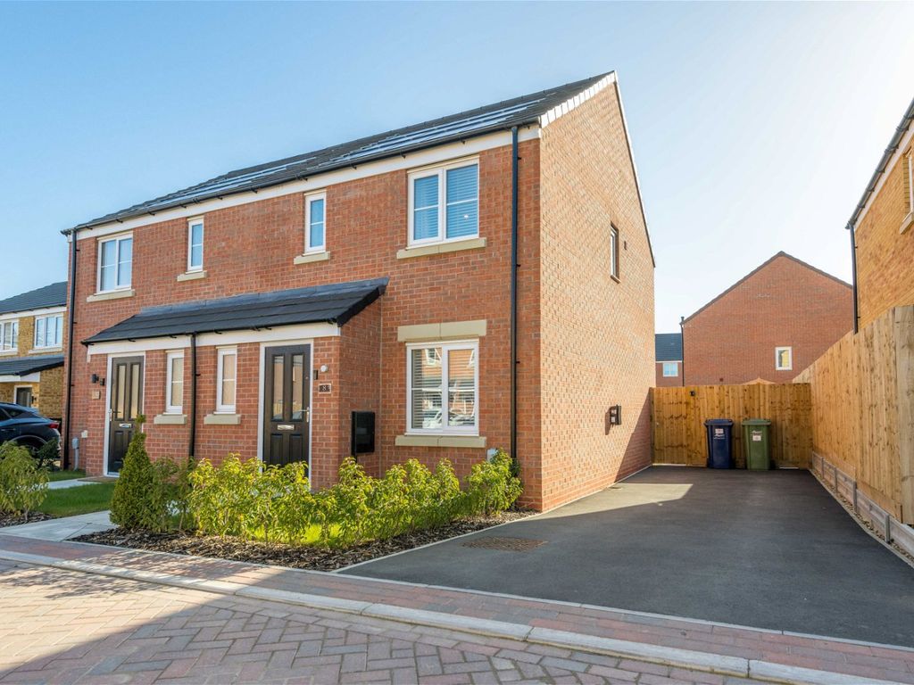 3 bed semidetached house for sale in Peterborough, Cambridgeshire PE7