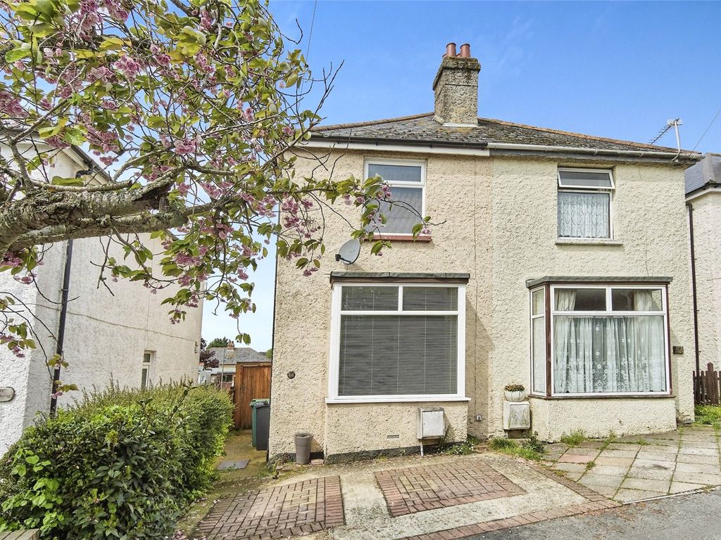 3 bed semidetached house for sale in St. Michaels Avenue, Ryde, Isle