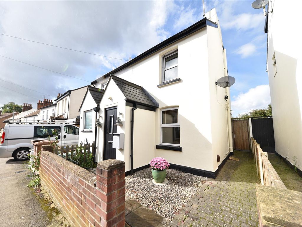 2 bed semidetached house for sale in Alleyns Road, Stevenage, Herts SG1, £365,000 Zoopla