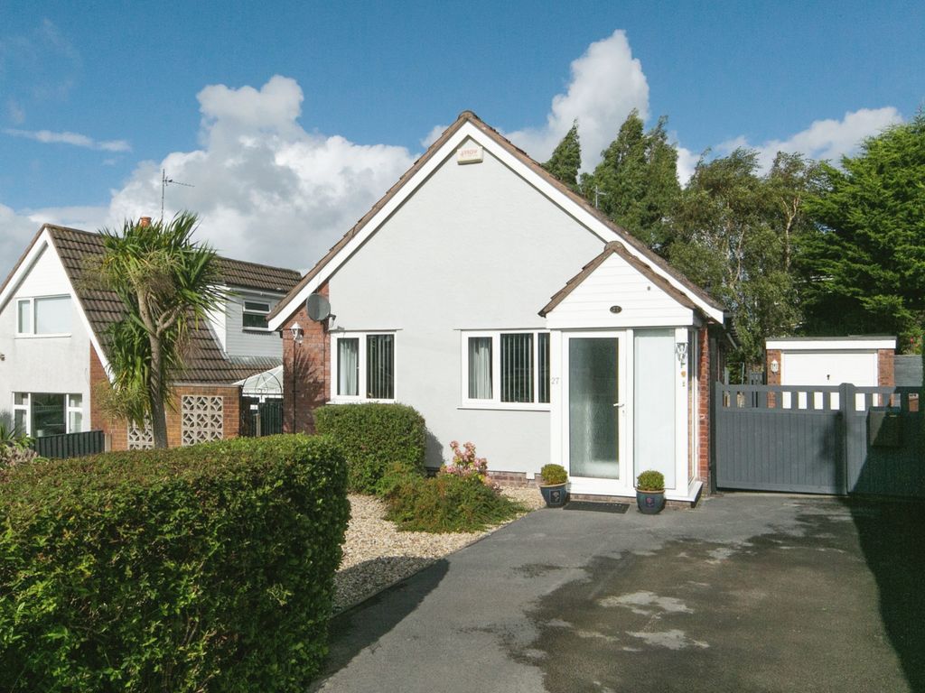 2 bed bungalow for sale in Troon Way, Colwyn Bay, Conwy LL29, £264,950 Zoopla