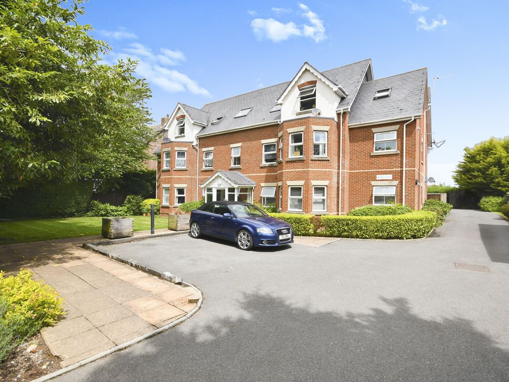 58 Alton Road, Bournemouth BH10