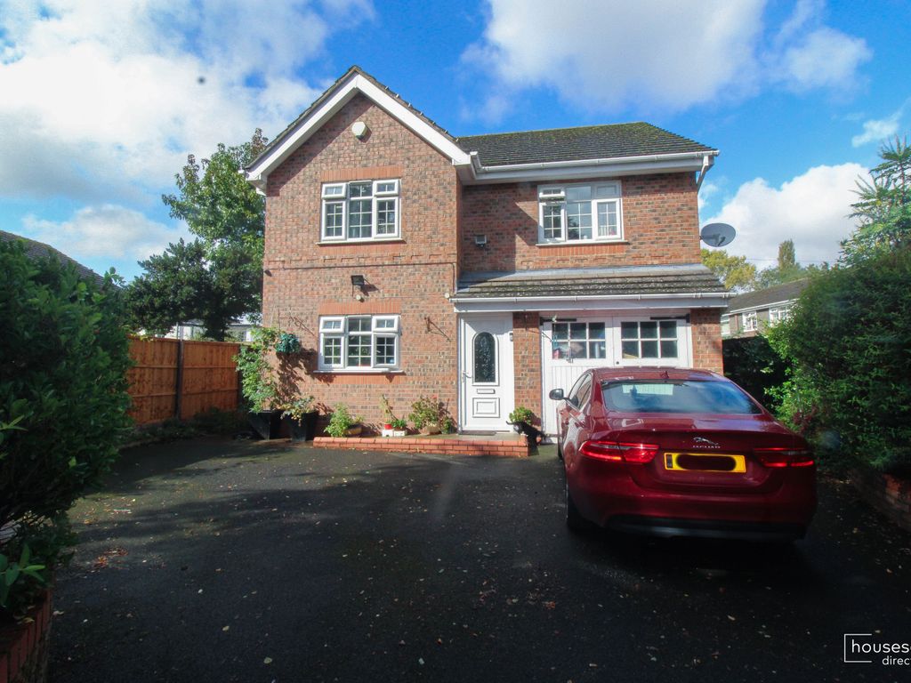 5 bed detached house for sale in Woodacre Road, Ellesmere Port CH66, £