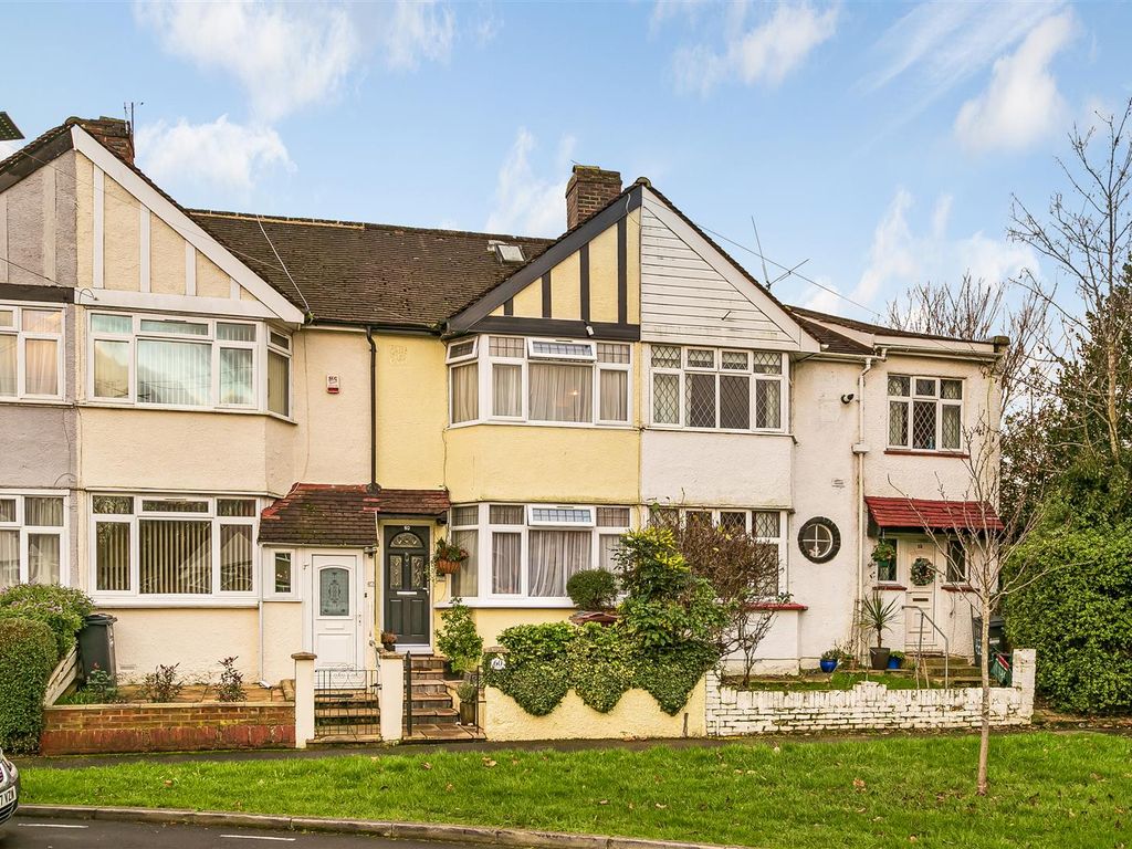 2 bed terraced house for sale in Saxon Avenue, Feltham TW13, £415,000