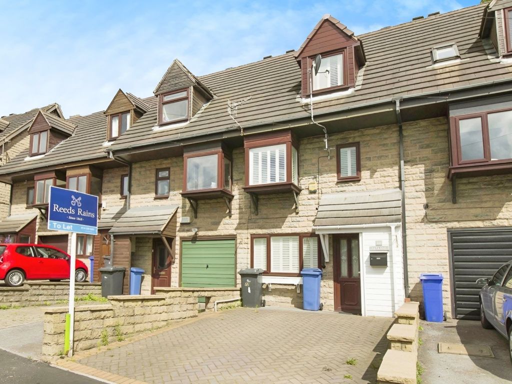 3 bed terraced house to rent in Fox Hill Road, Sheffield S6, £800 pcm