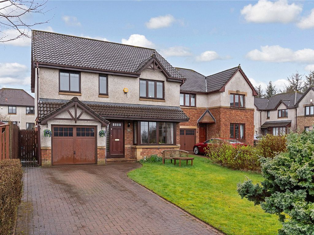 4 bed detached house for sale in Heatherfield Glade, Livingston, West